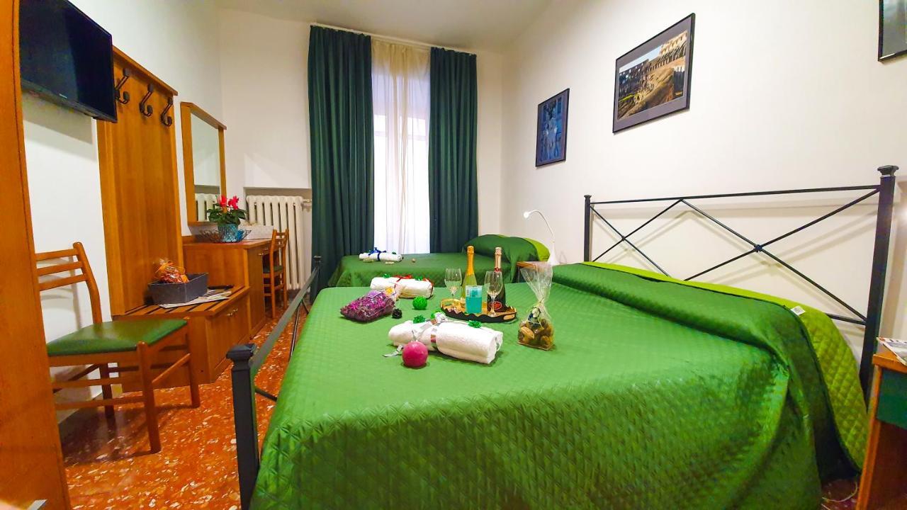 A Casa Simpatia - A Richiesta Parcheggio Gratuito ! Hotel Rom Eksteriør billede
