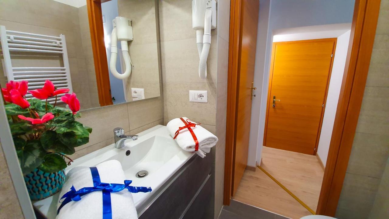 A Casa Simpatia - A Richiesta Parcheggio Gratuito ! Hotel Rom Eksteriør billede