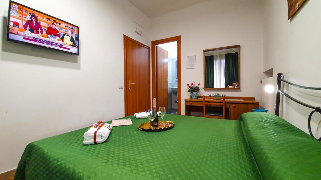 A Casa Simpatia - A Richiesta Parcheggio Gratuito ! Hotel Rom Eksteriør billede