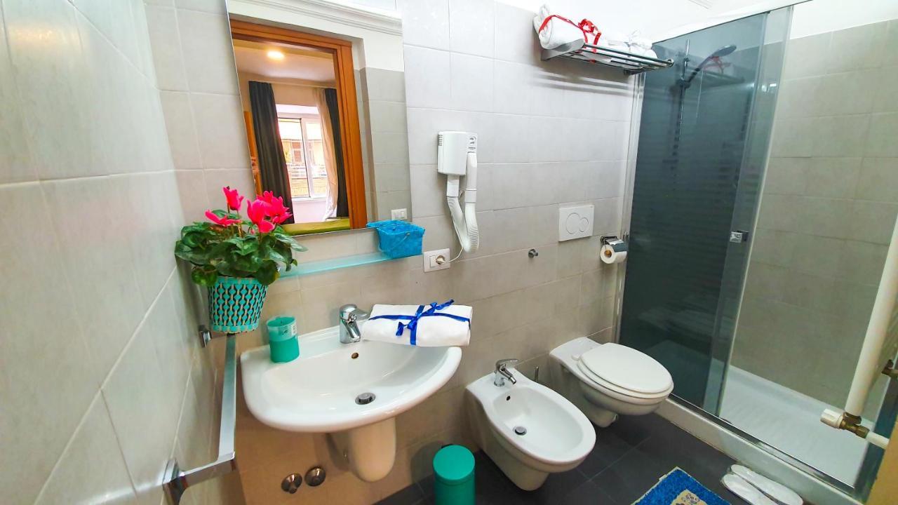 A Casa Simpatia - A Richiesta Parcheggio Gratuito ! Hotel Rom Eksteriør billede